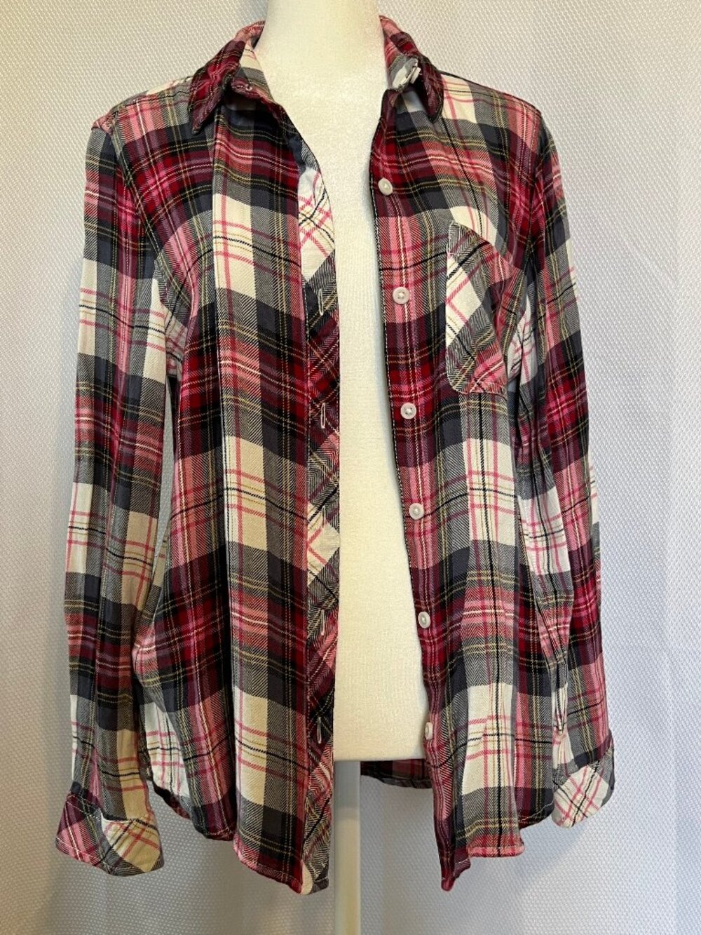 Beach Lunch Lounge Collection Women's Multi-Colored Plaid Shirt